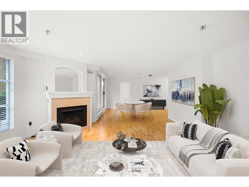 105 5 Renaissance Square, New Westminster