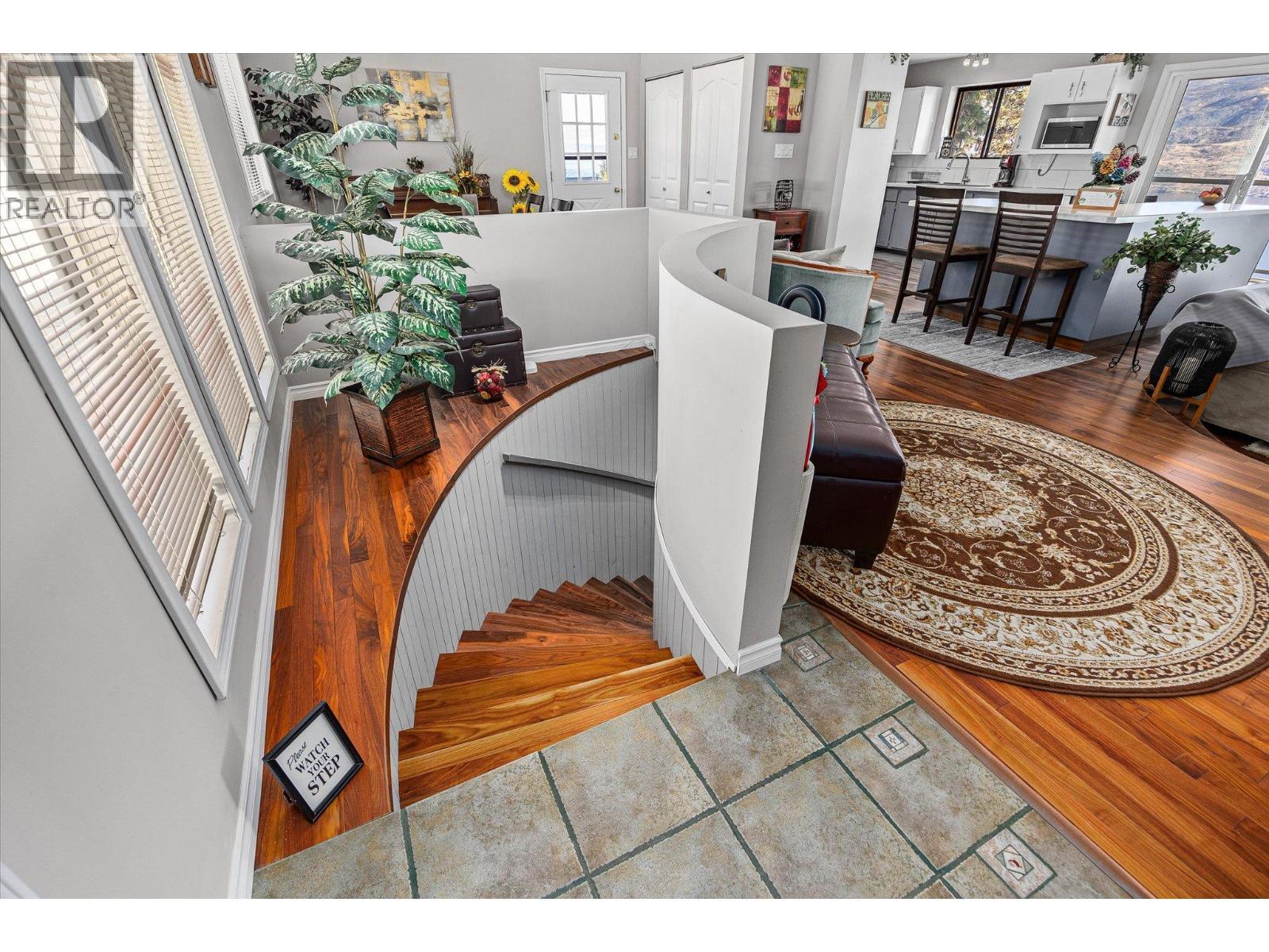 5821 Atkinson Crescent. Peachland, British Columbia