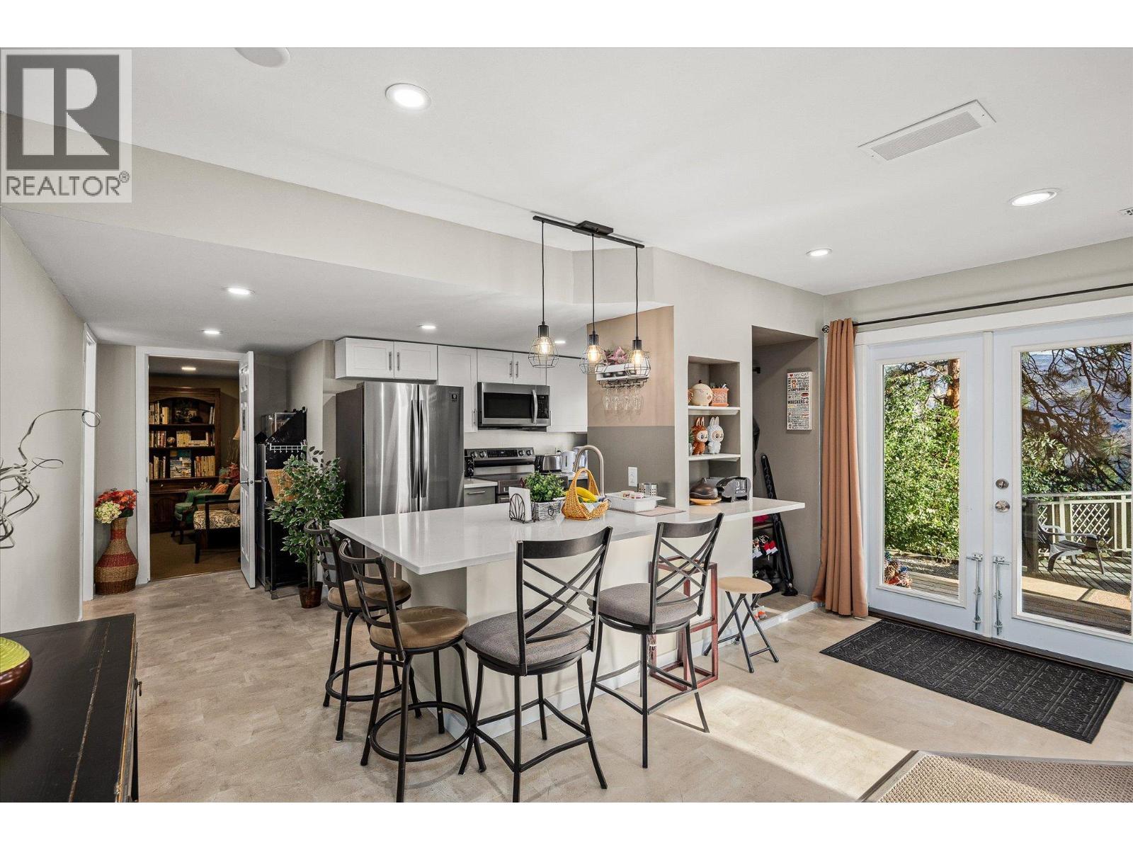 5821 Atkinson Crescent. Peachland, British Columbia