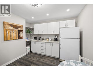 5821 Atkinson Crescent. Peachland, British Columbia