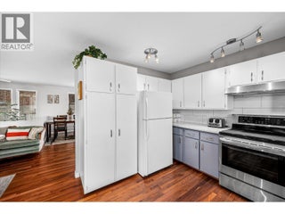 5821 Atkinson Crescent. Peachland, British Columbia