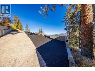 5821 Atkinson Crescent. Peachland, British Columbia