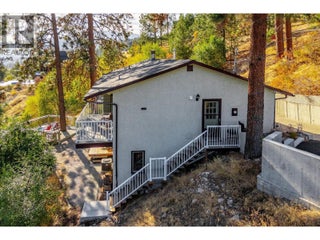 5821 Atkinson Crescent. Peachland, British Columbia