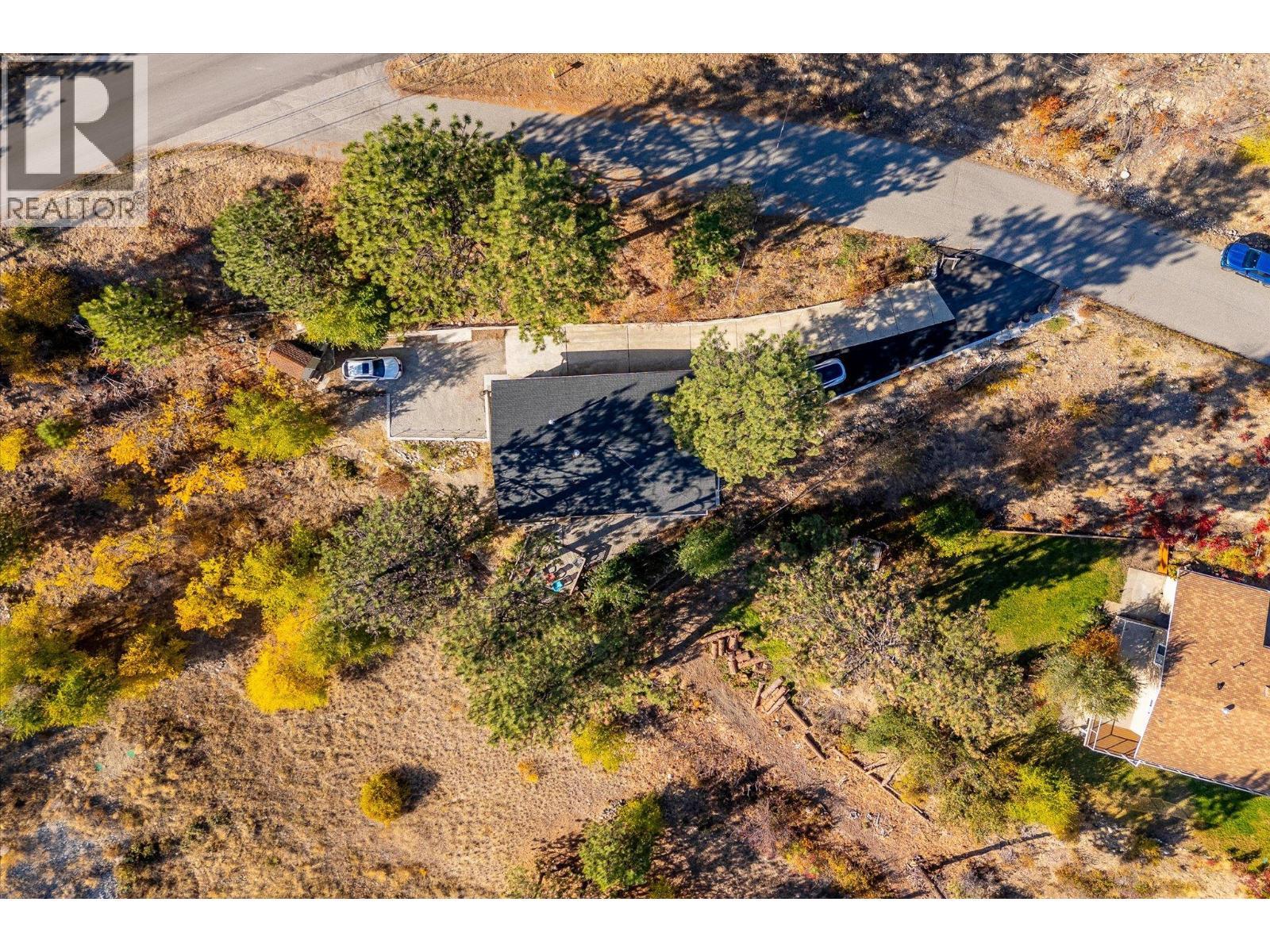 5821 Atkinson Crescent. Peachland, British Columbia