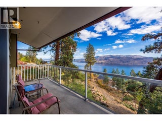 5821 Atkinson Crescent. Peachland, British Columbia