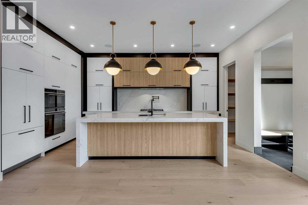 342 Normandy Drive Sw, Calgary