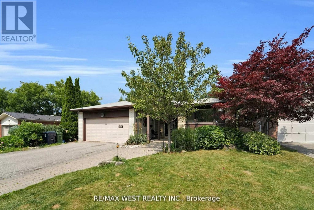 151 Brahms Avenue, Toronto (hillcrest Village)