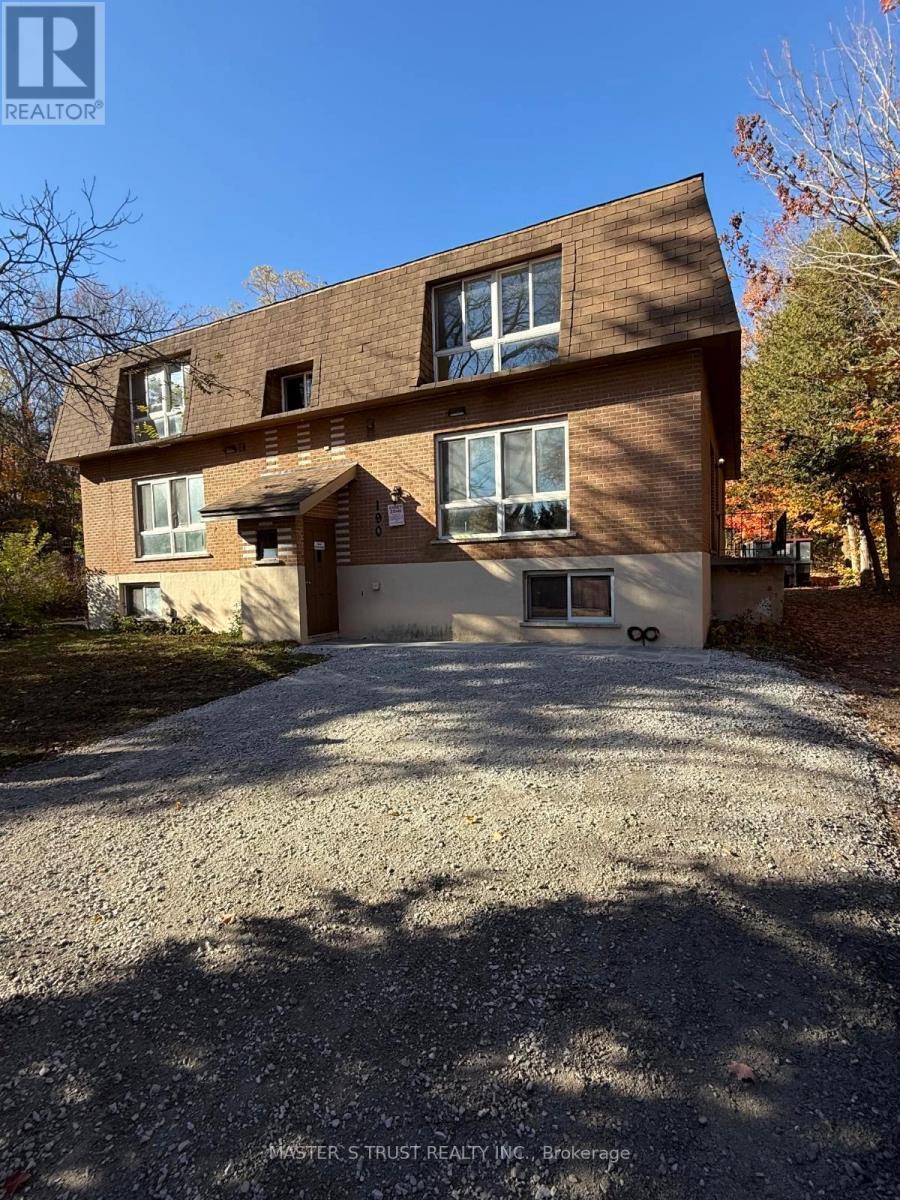 4 - 190 Borland Street E, Orillia