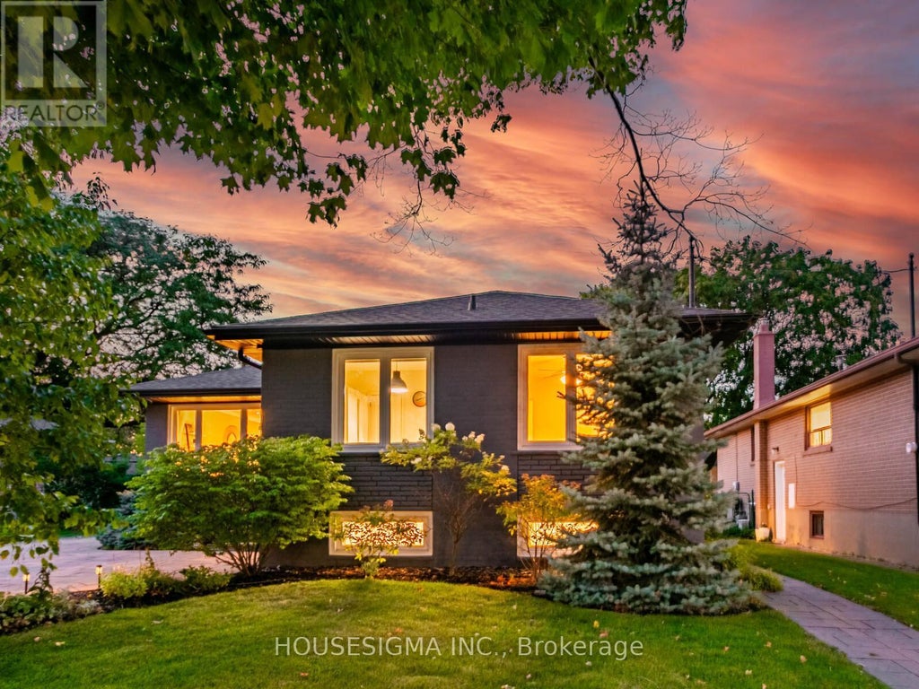 72 Ludstone Drive, Toronto (willowridge-Martingrove-Richview)