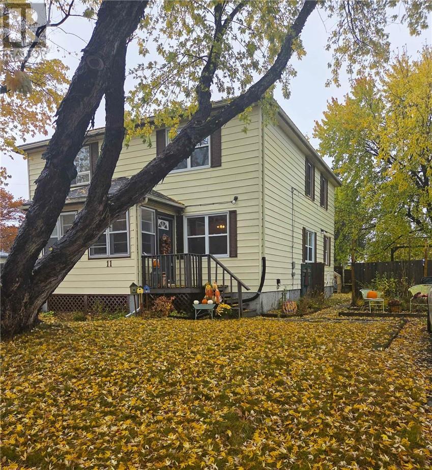 11 Bennett, Falconbridge