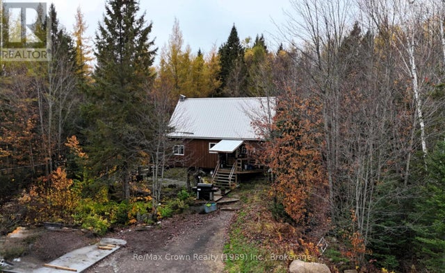 575 Muskoka Road, Strong