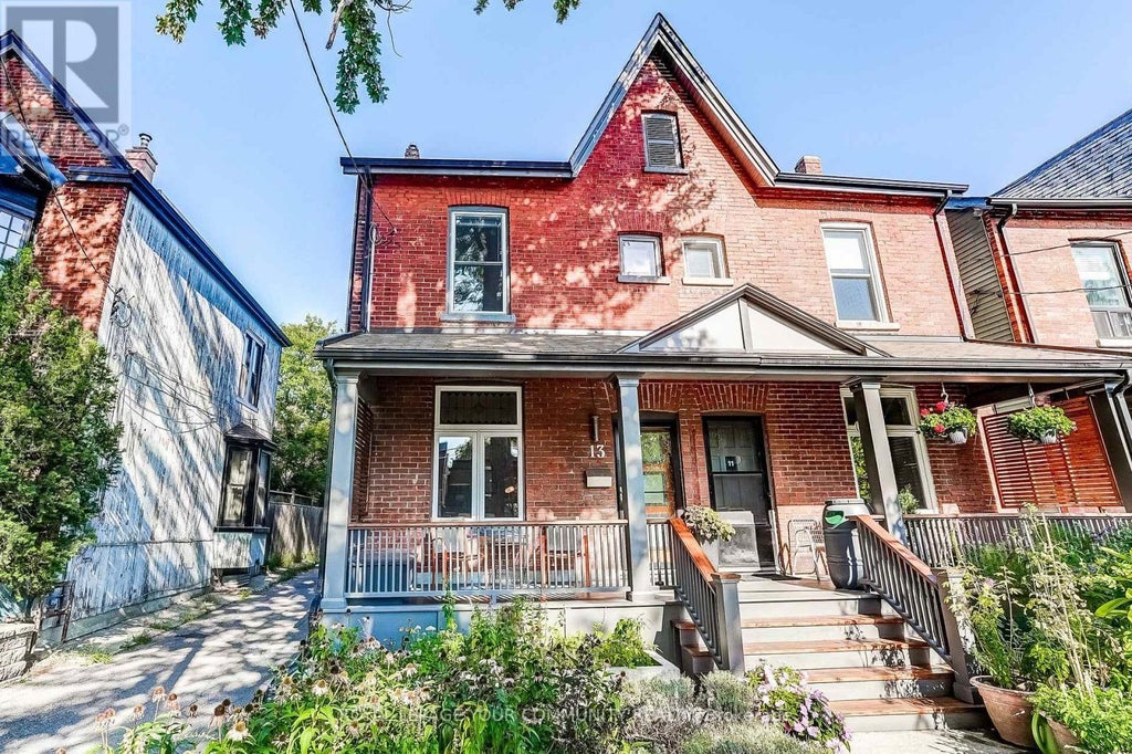 13 Howland Road, Toronto (north Riverdale)