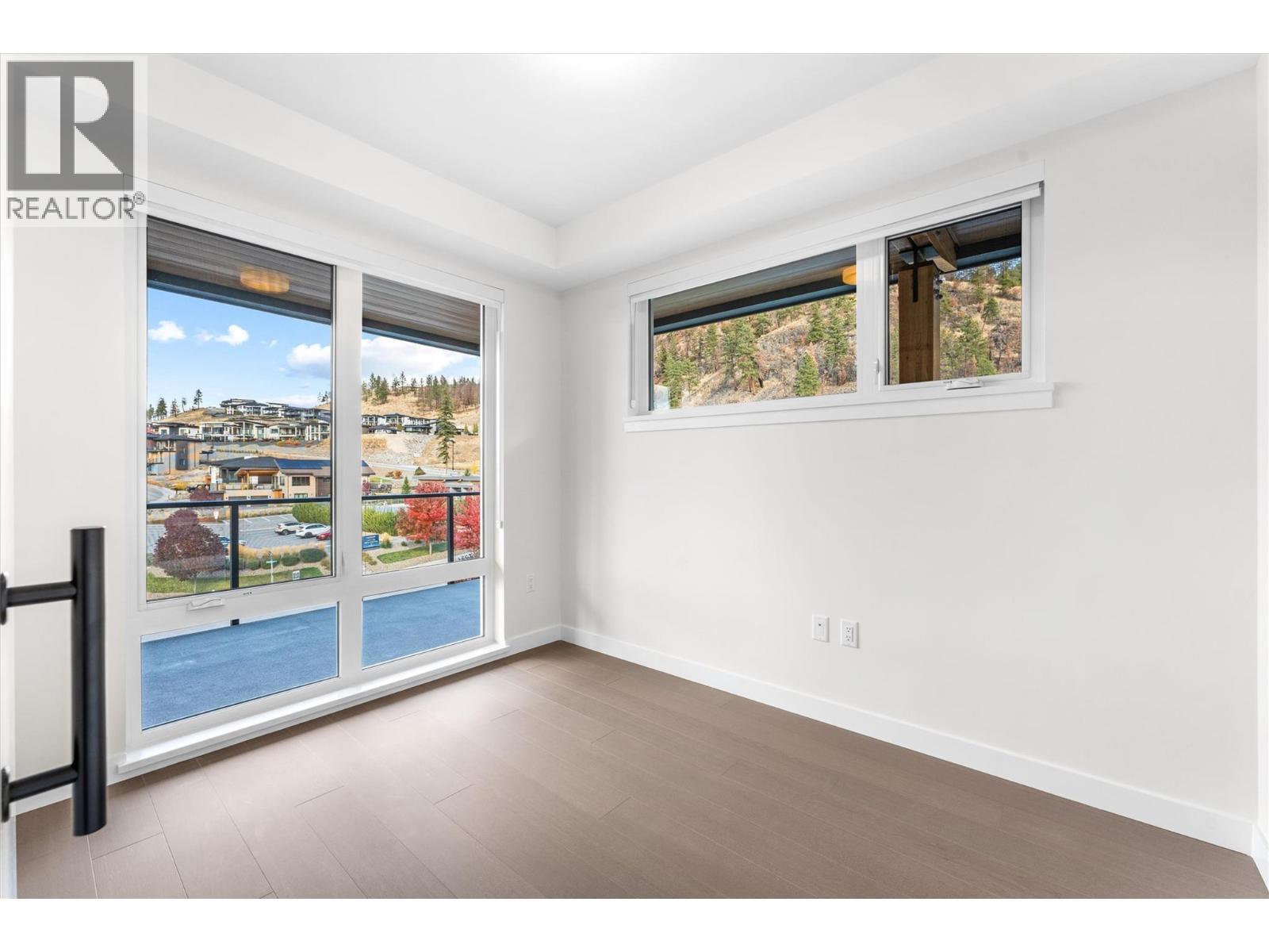 9654 Benchland Road Unit# 407. Lake Country, British Columbia