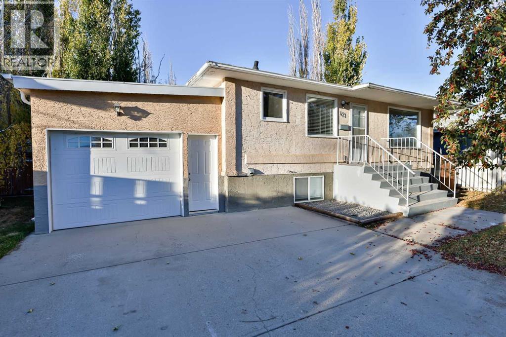 421 52 Avenue, Coalhurst