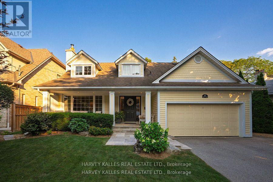 17 Elstree Road, Toronto (edenbridge-Humber Valley)