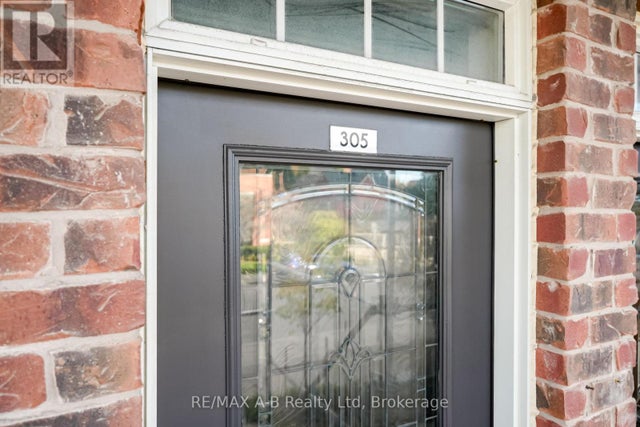 305 - 555 King Street E, Kitchener