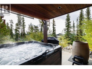 5925 Snow Pines Way Unit# 1. Big White, British Columbia