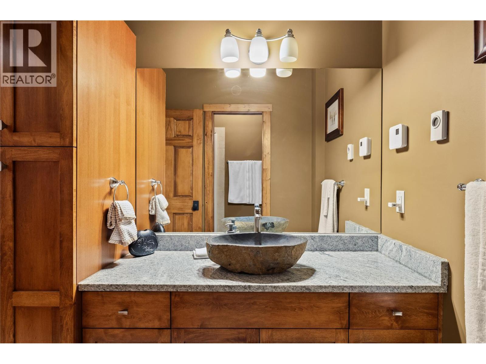 5925 Snow Pines Way Unit# 1. Big White, British Columbia