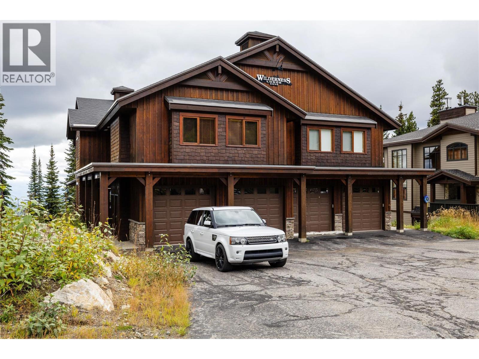 5925 Snow Pines Way Unit# 1. Big White, British Columbia