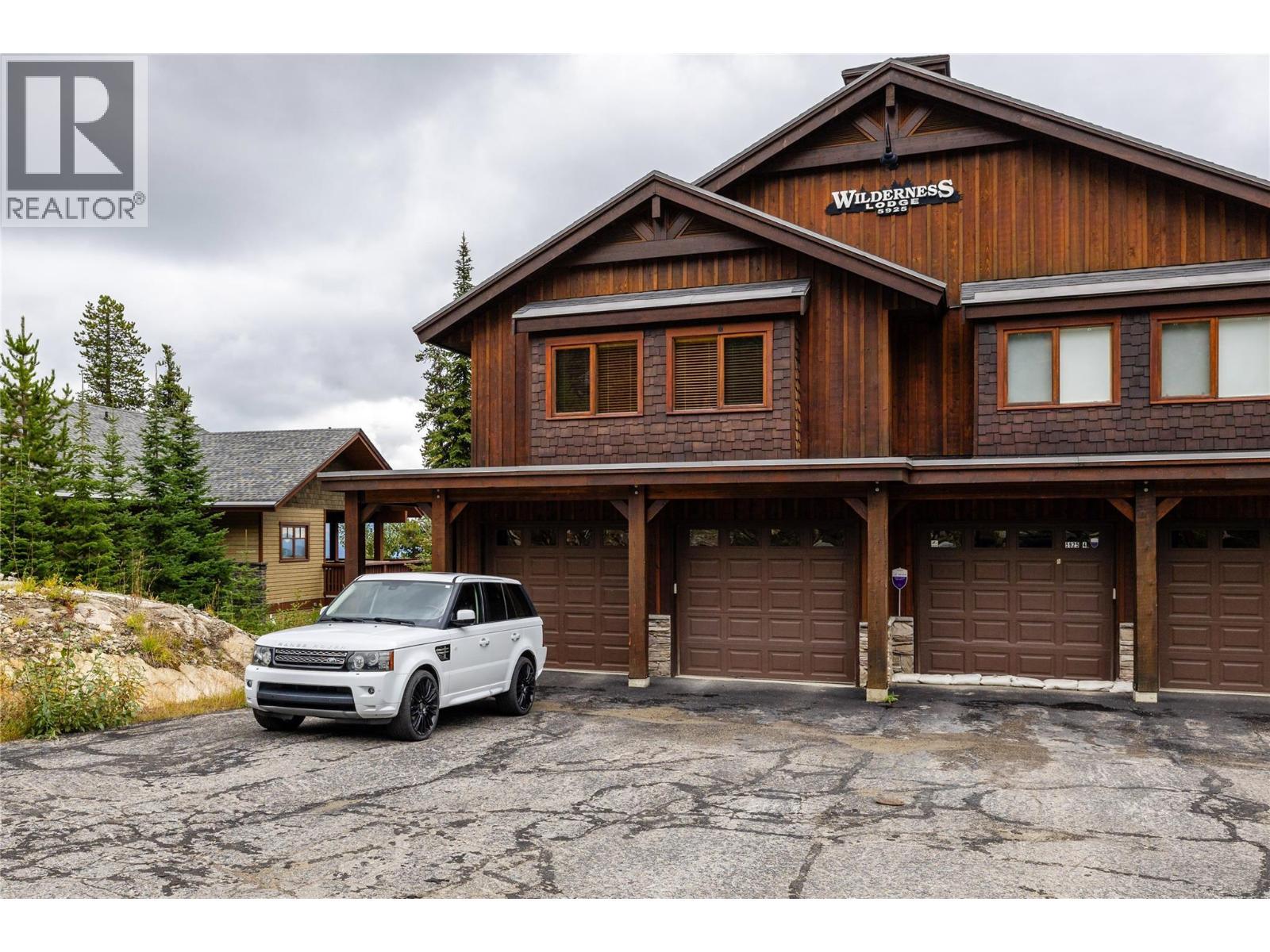 5925 Snow Pines Way Unit# 1. Big White, British Columbia