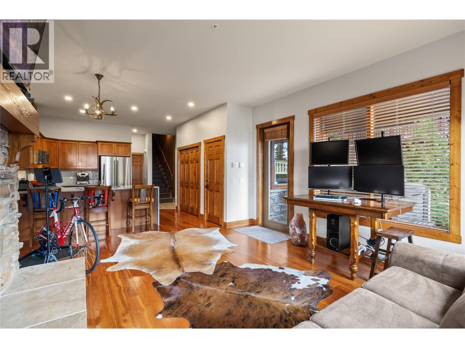 5925 Snow Pines Way Unit# 1. Big White, British Columbia