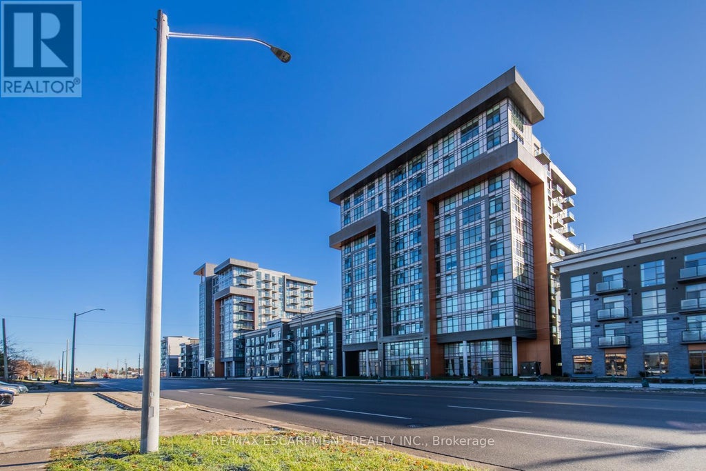 502 - 460 Dundas Street E, Hamilton (waterdown)