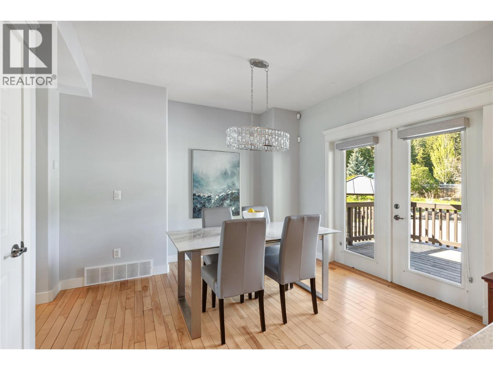 5575 Highway 6 Highway. Coldstream, British Columbia