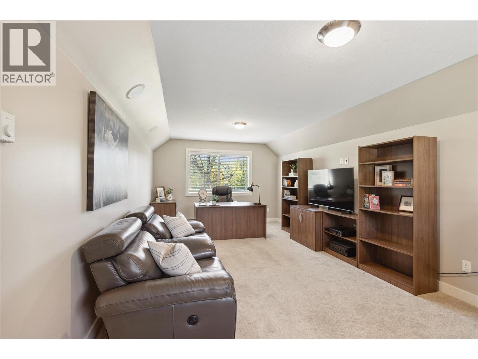 5575 Highway 6 Highway. Coldstream, British Columbia