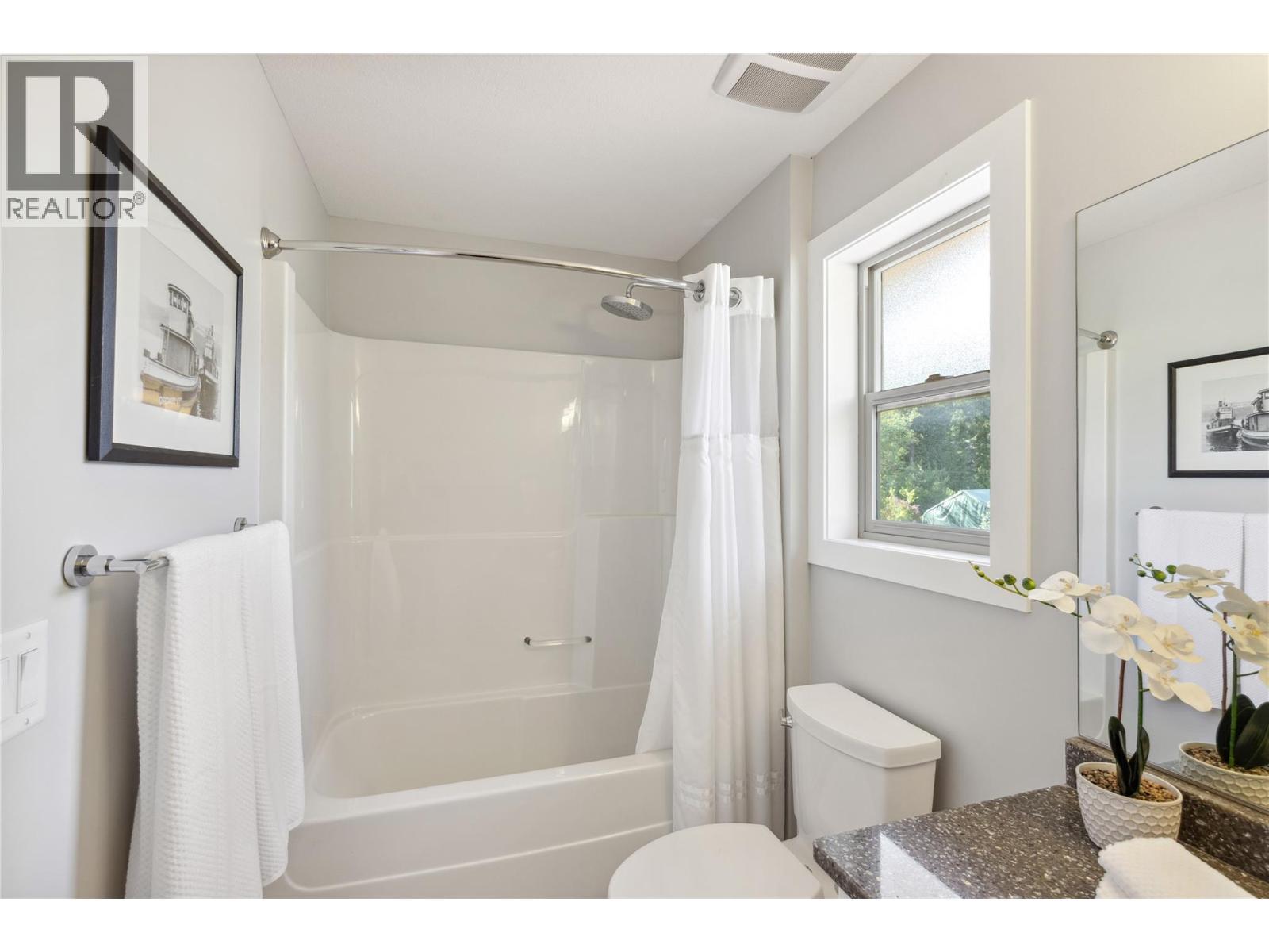 5575 Highway 6 Highway. Coldstream, British Columbia