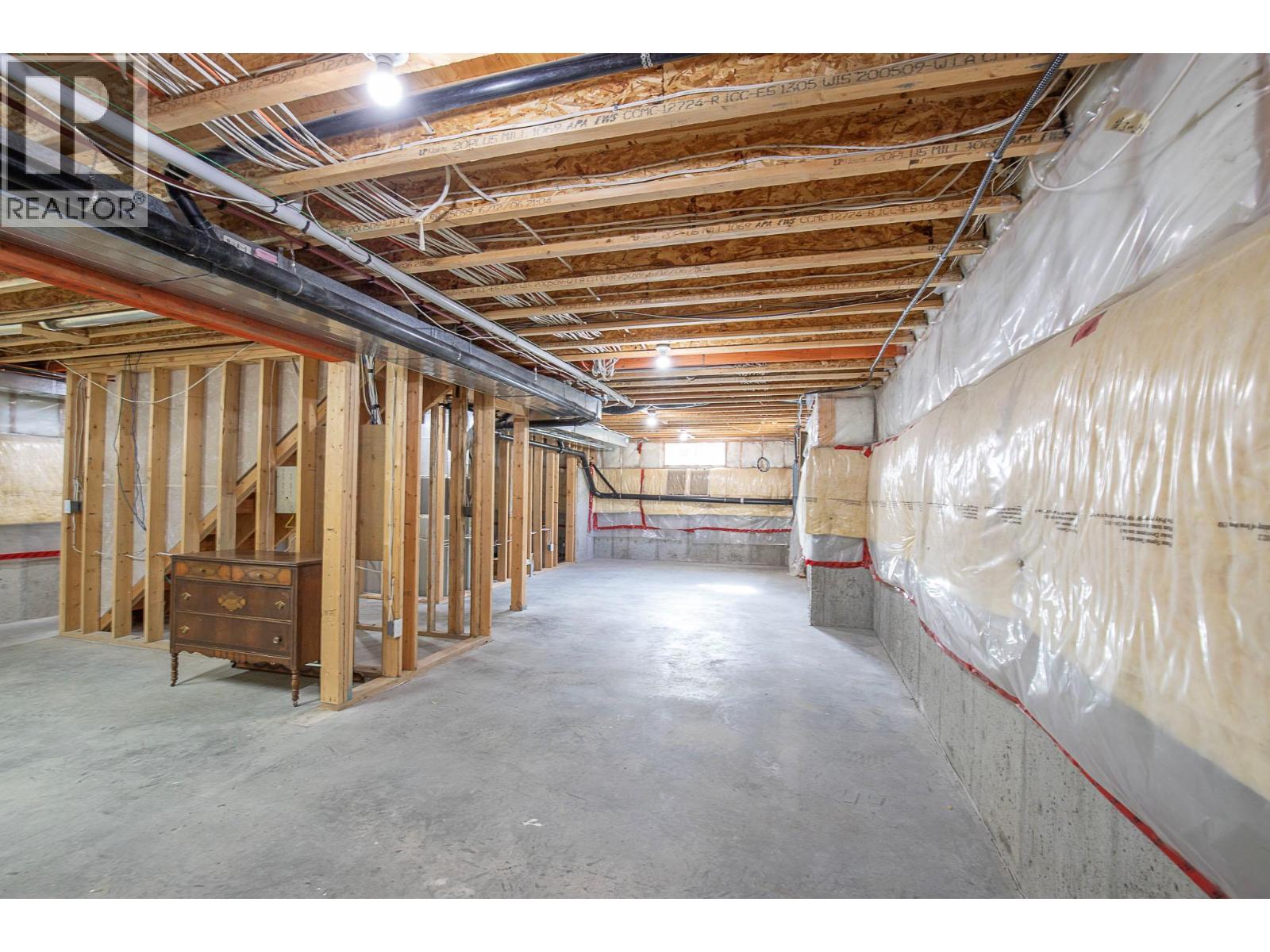 5575 Highway 6 Highway. Coldstream, British Columbia