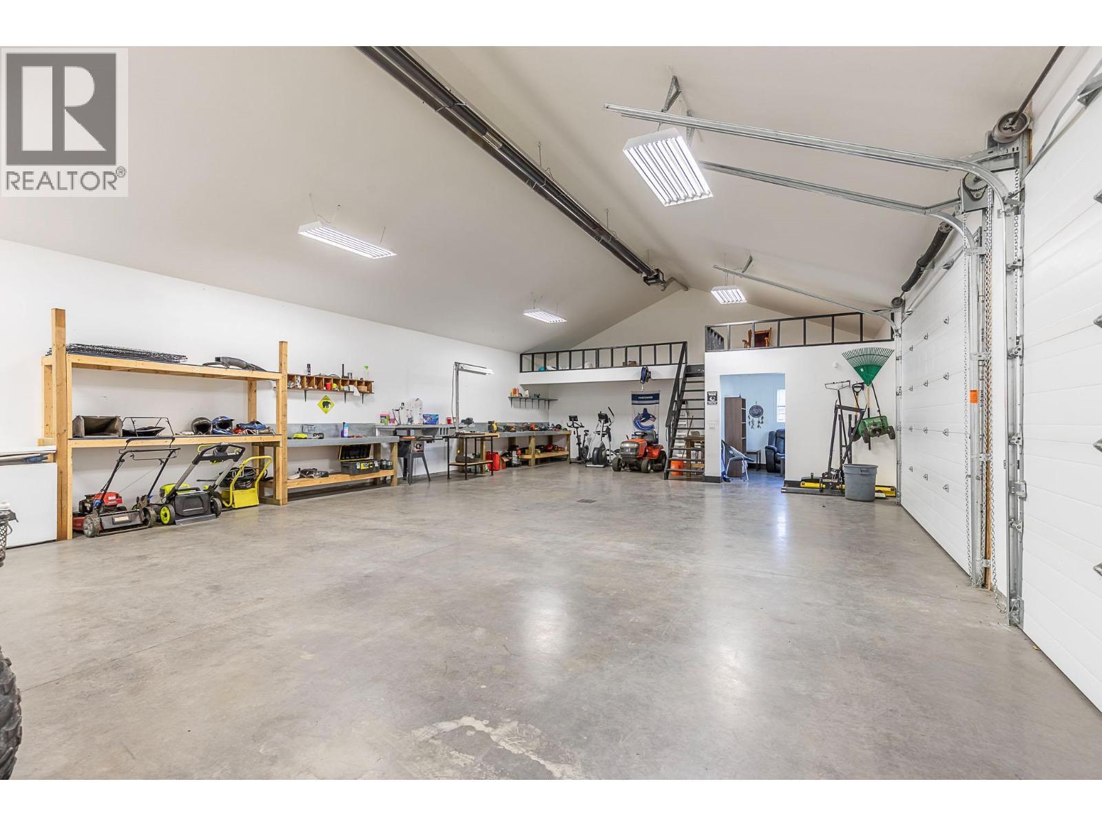 5575 Highway 6 Highway. Coldstream, British Columbia