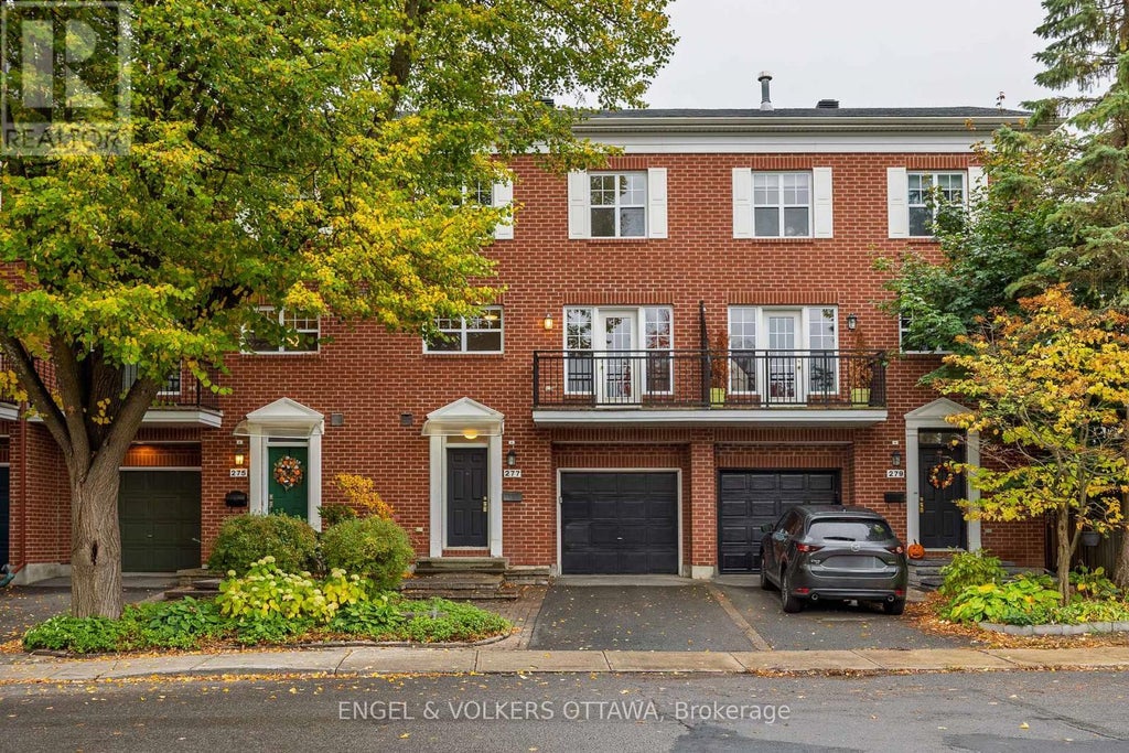 277 Mart Circle, Ottawa