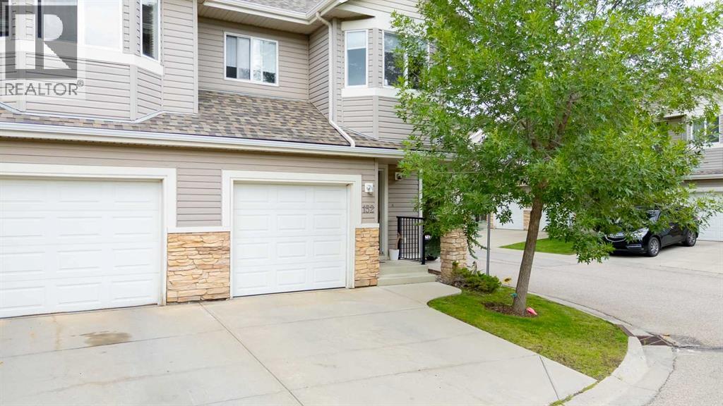 152 Royal Oak Gardens Nw, Calgary