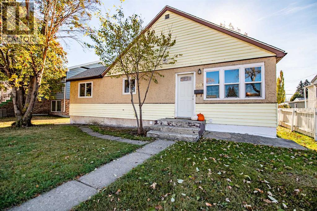 3905 50 Street, Red Deer