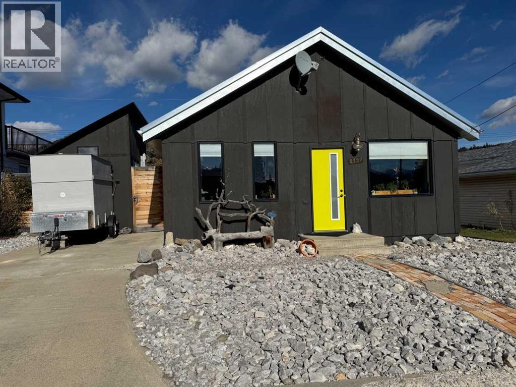 8137 19 Avenue, Coleman