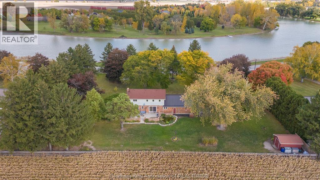 6774 Riverview Line, Chatham