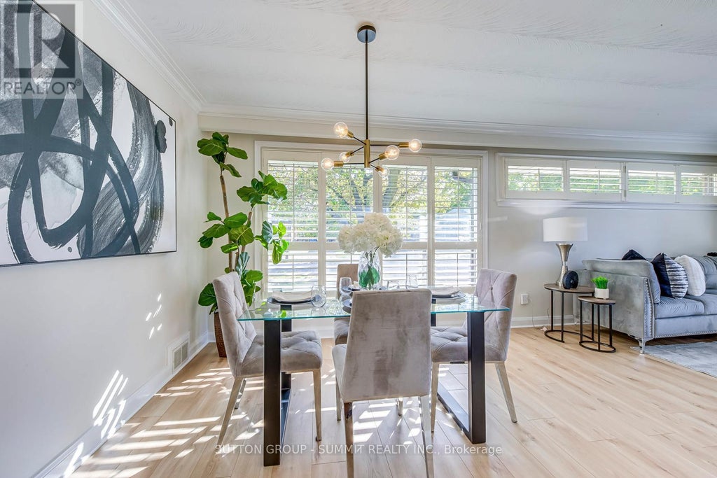 42 Winnipeg Road, Toronto (kingsview Village-The Westway)