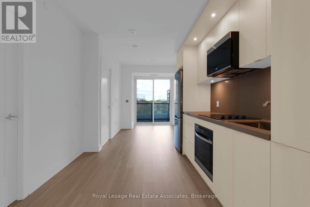 414 - 60 Central Park Roadway, Toronto (islington-City Centre West)