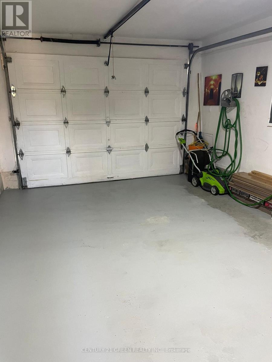 5020 East Mill Road, Mississauga (east Credit)