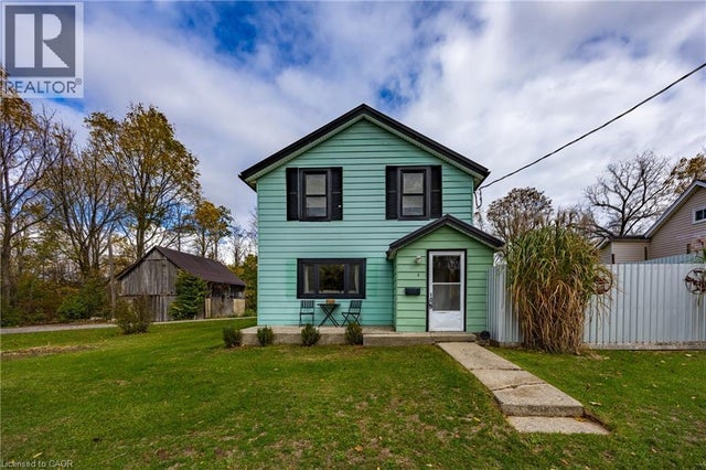 340 Water Street, Vittoria