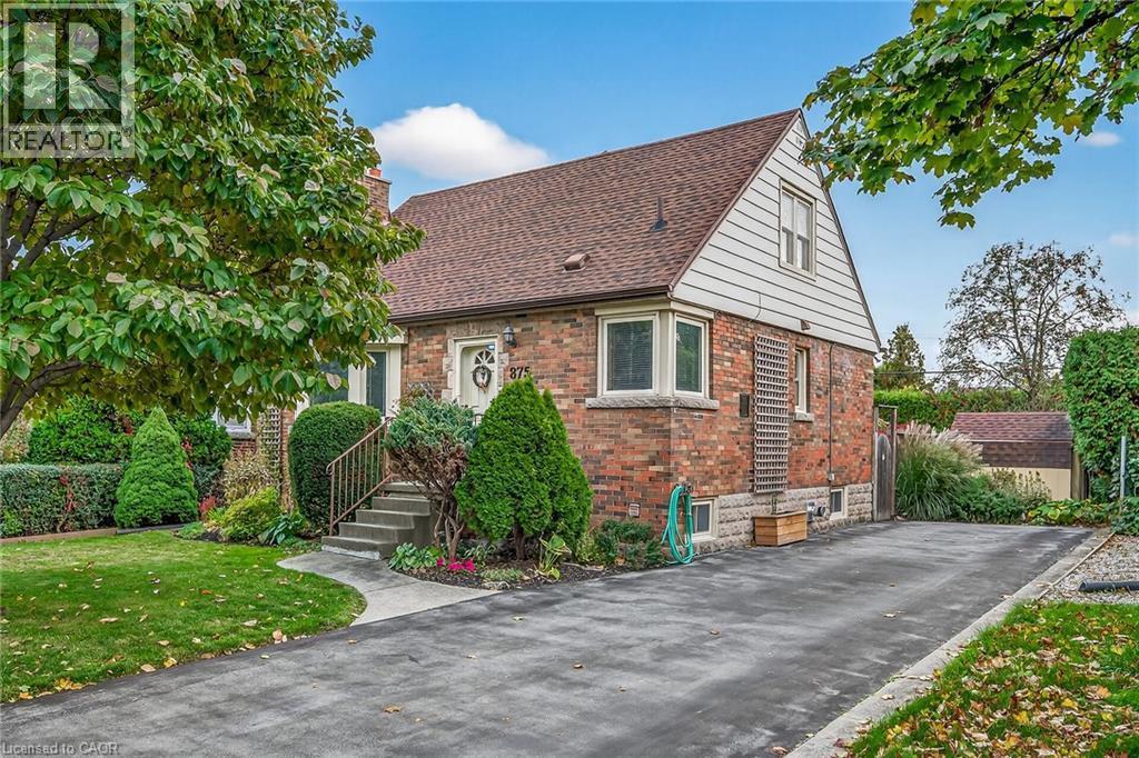 875 Garth Street, Hamilton