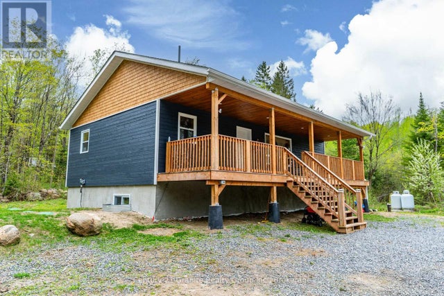 10498 Highway 118, Algonquin Highlands (stanhope)