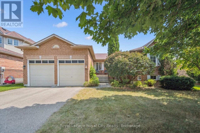 267 Irvine Street, Centre Wellington (elora/salem)