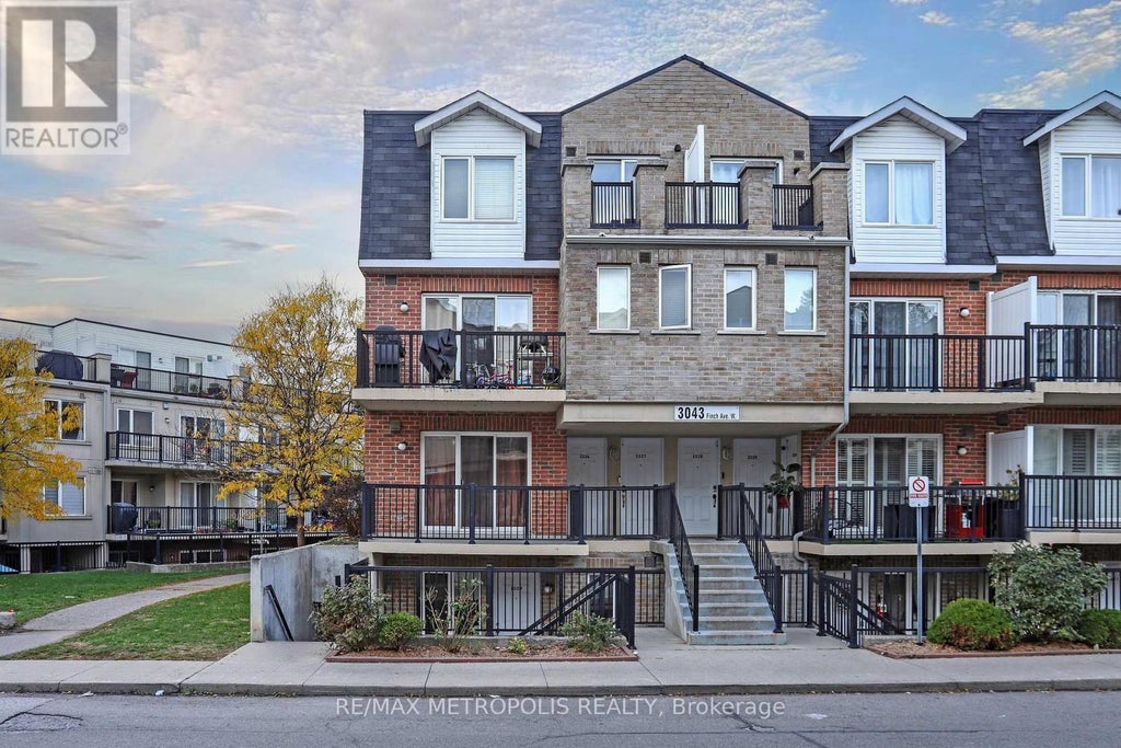 2025 - 3043 Finch Avenue W, Toronto (humbermede)