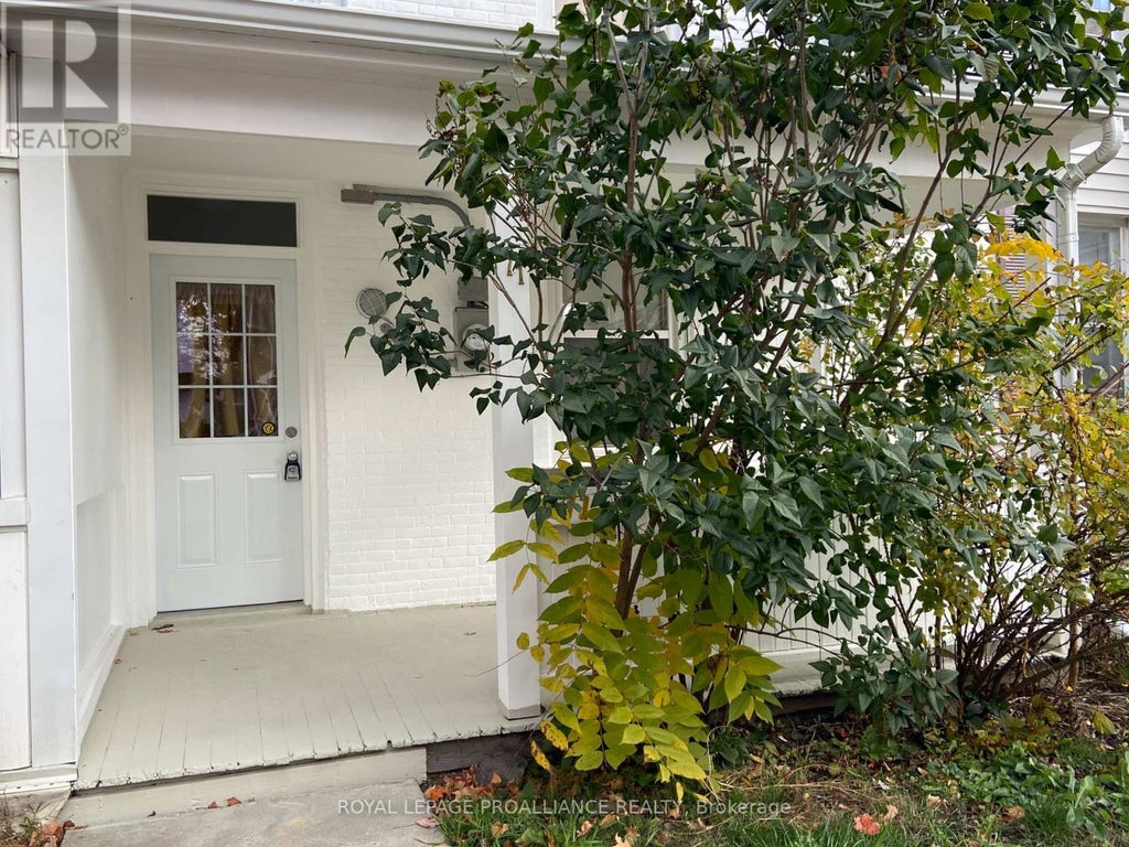 71 Buell Street, Brockville