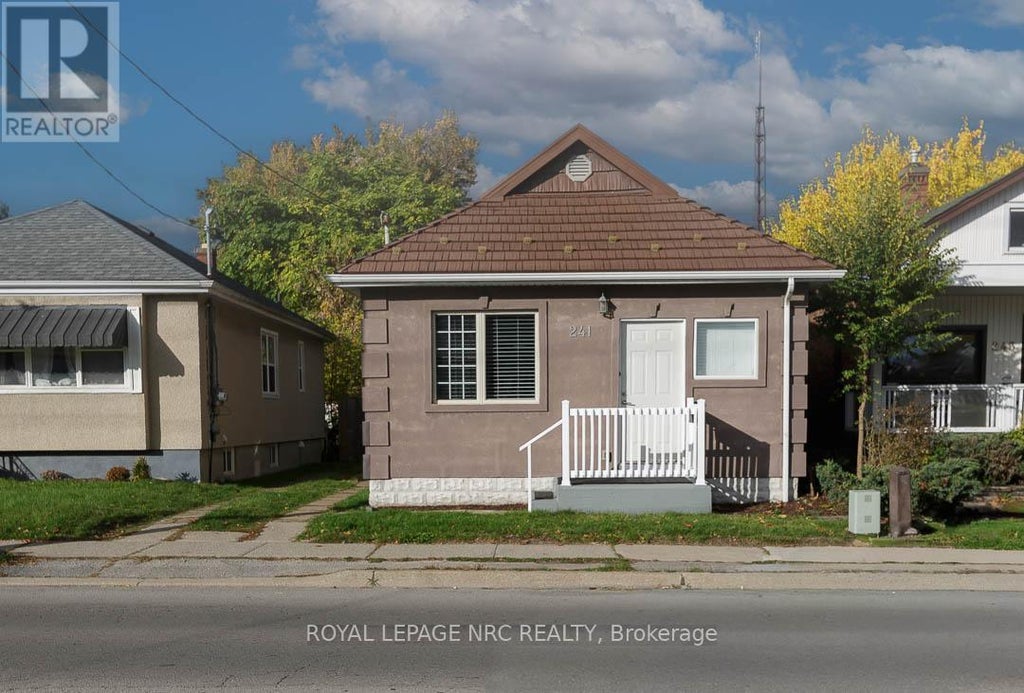 241 Vine Street, St. Catharines (fairview)