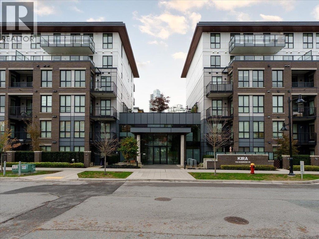 119 750 Dogwood Street, Coquitlam