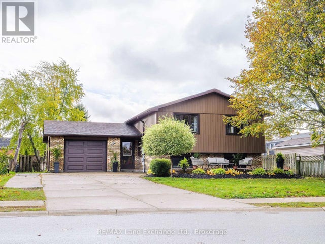 829 Highland Street, Saugeen Shores
