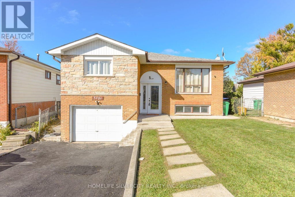 3701 Keenan Crescent, Mississauga (malton)
