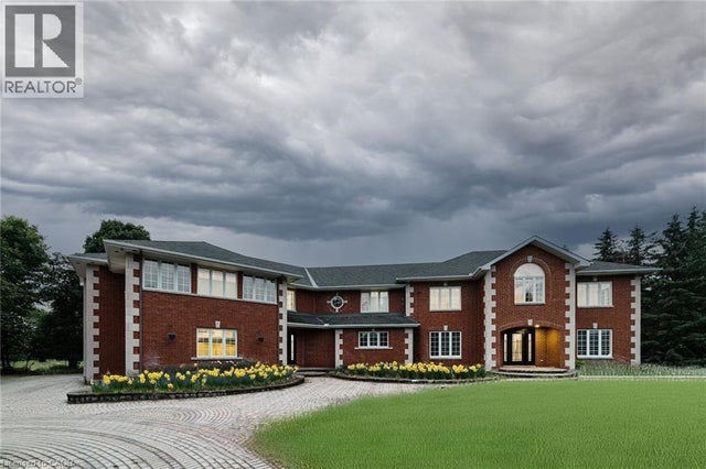 141 Kerry Hill Crescent, Ottawa